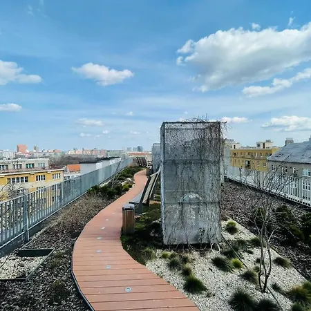 New Luxury Centre With Panoramic View, Free Parking Apartament Bratysława