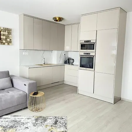 New Luxury Centre With Panoramic View, Free Parking Apartament