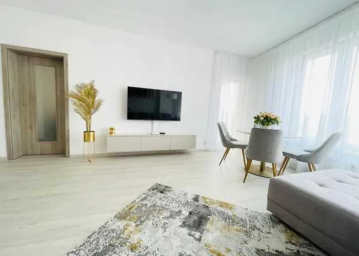 New Luxury Centre With Panoramic View, Free Parking Appartement *